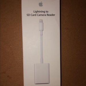 Lighting to SD Card Camera Reader